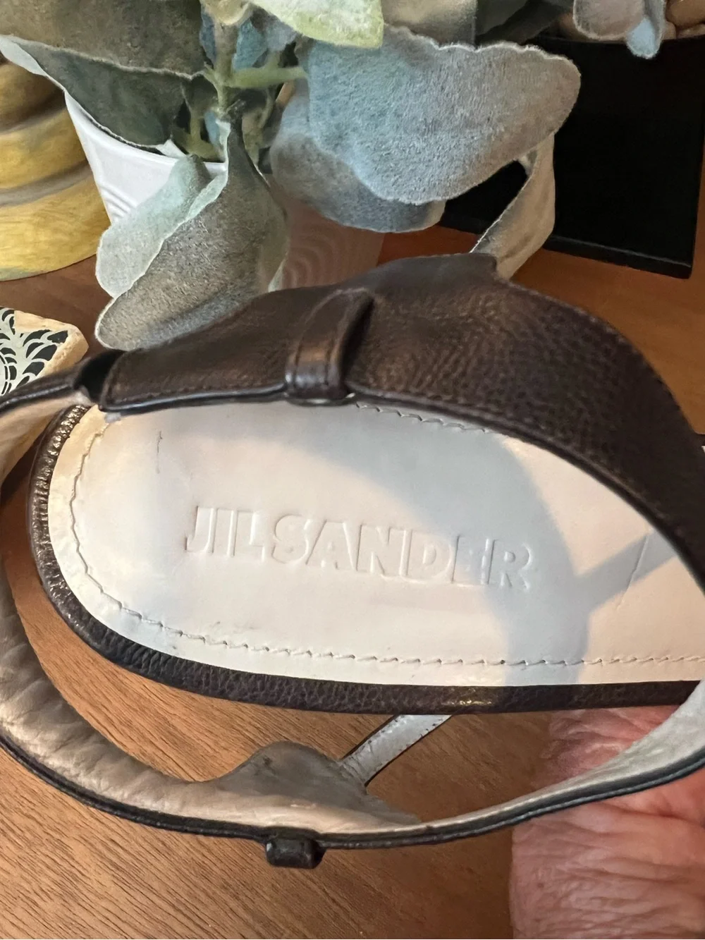 JIL SANDER Italy Brown Pebbled Leather Sandals Heel T Strap Y2K $378 Saks 5th